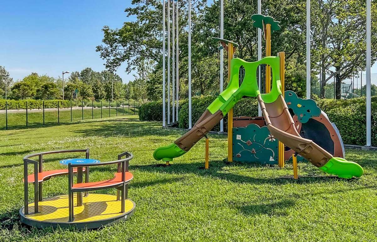 Arredi e giochi per parchi all'aperto, Arredo Urbano - 3e60 S.r.l.