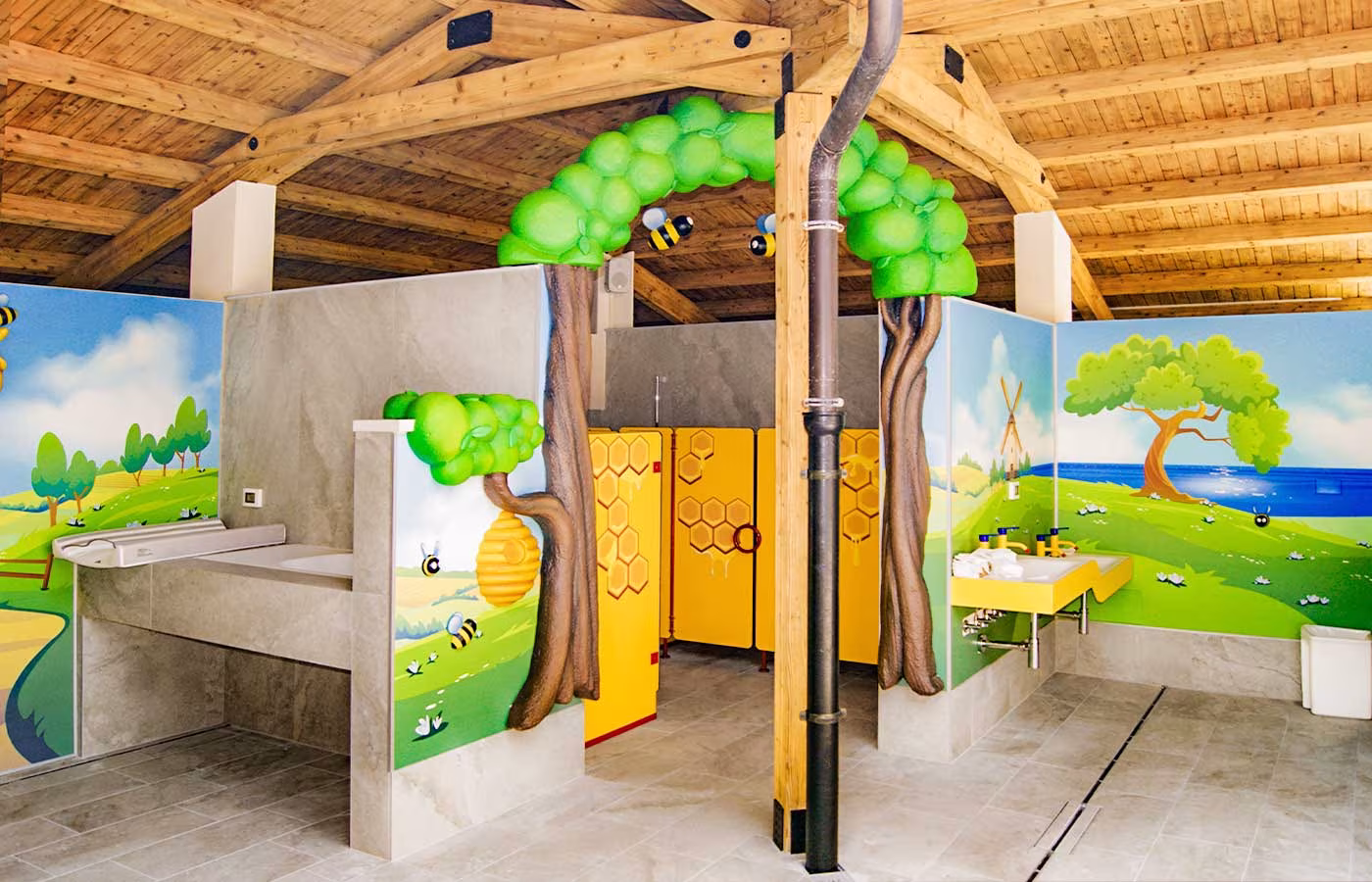 Allestimento Bagni a Tema per Campeggi e Resort